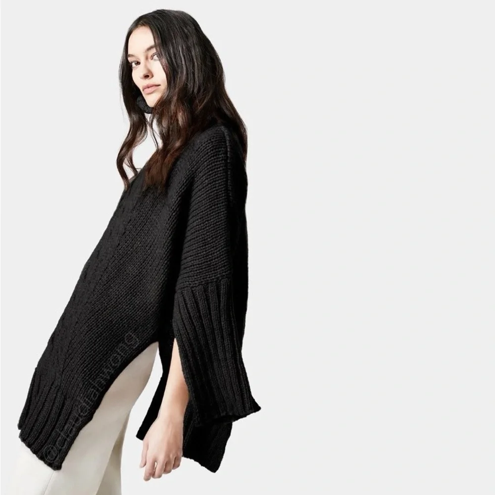 SMYTHE Turtleneck Blanket Sweater in Charcoal Black - Picture 6 of 12